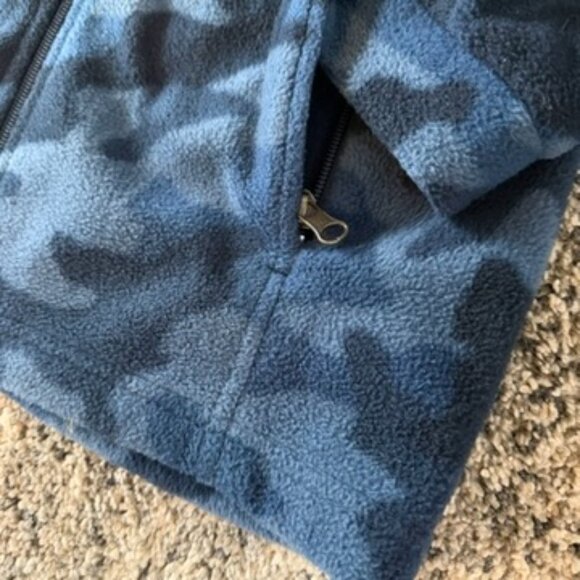 Columbia Blue Camo Boys Fleece Jacket - Picture 4 of 7